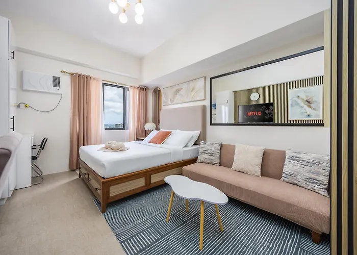 Cozy & Modern Near It Park - Pool, Gym