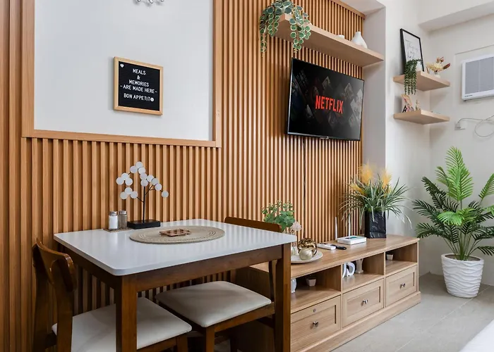 Cozy & Modern Near It Park - Pool, Gym Cebu