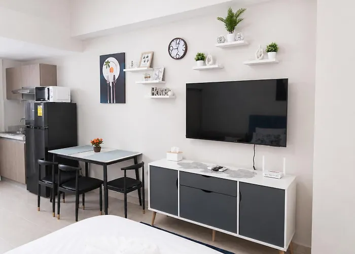 Cozy & Modern Near It Park - Pool, Gym *