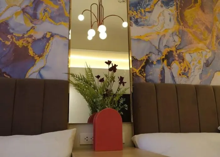 Cozy & Modern Near It Park - Pool, Gym
